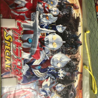 ウルトラマン パズル