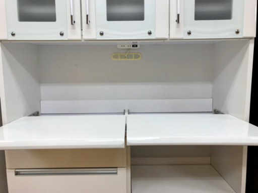 【リサイクルサービス八光　田上店　配達・設置OK】エナメルホワイト　大型食器棚