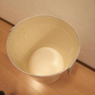 入れ物の画像