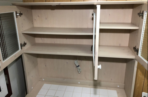 ☆美品・おしゃれ☆ ホワイト木目調 食器棚 キッチン ボード 値段交渉可能