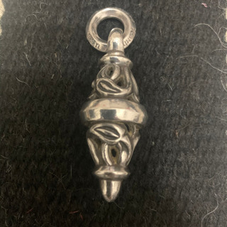 Leonard Kamhout ペンダントトップの画像