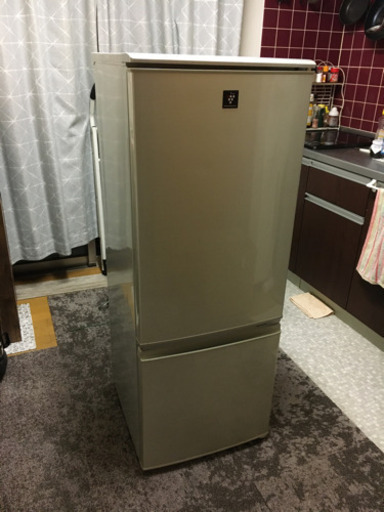 シャープ　ノンフロン冷凍冷蔵庫