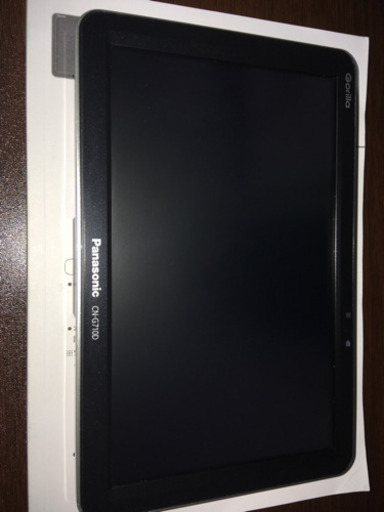 【美品_Gorilla CN-G710D】即納_ポータブル7インチワンセグナビ