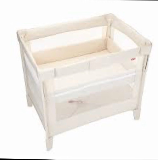 アップリカ　ココネル　ベビーベット