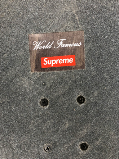 supreme fuckyouロゴスケボー