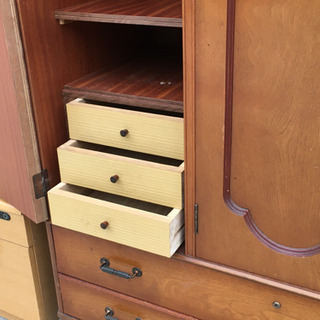 無料で！和ダンス 洋ダンス◇タンス◇箪笥◇貿易家具◇差し上げます◇貿易業者様いかがでしょうか？の画像