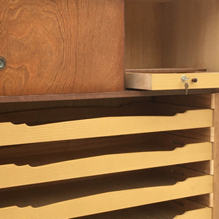 無料で！和ダンス 洋ダンス◇タンス◇箪笥◇貿易家具◇差し上げます◇貿易業者様いかがでしょうか？の画像