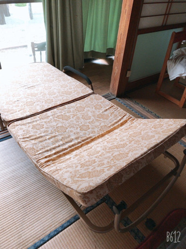 折りたたみベッド