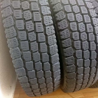 冬タイヤ145R12 6PR エヴリィ/ハイゼット/軽バン用 鉄ホイール付き！A②の画像