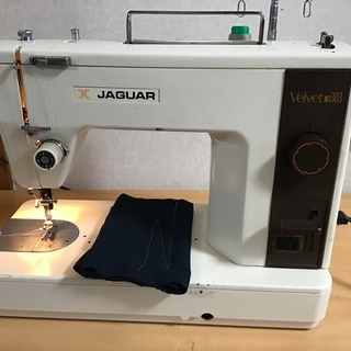 ジャガー  職業用ミシン  中古動作品  ミシン糸付き