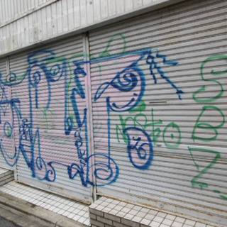 シャッター等　アート