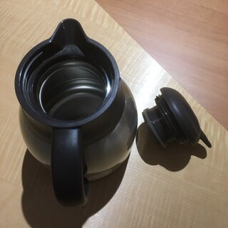 保温用ポットの画像