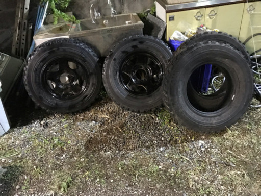 グラントレック 700R16 ほぼ新品　10回は、使ってないと思います