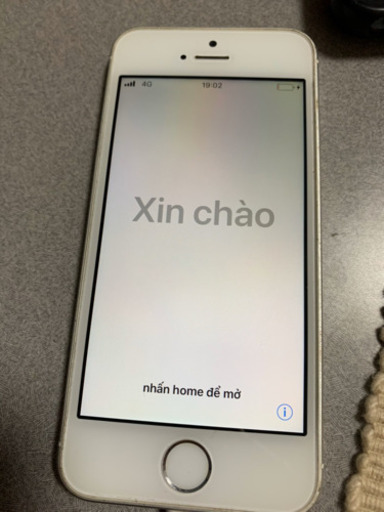 美品　iPhone SE 128GB ワイモバイル　白　シルバー