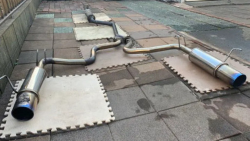 オデッセイ RB3 ロッソモデロ チタンマフラー