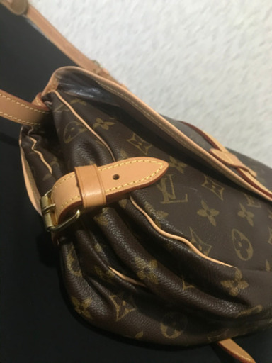 LOUIS VUITTONルイヴィトン ショルダーバッグ ソミュールＭＭ  LV