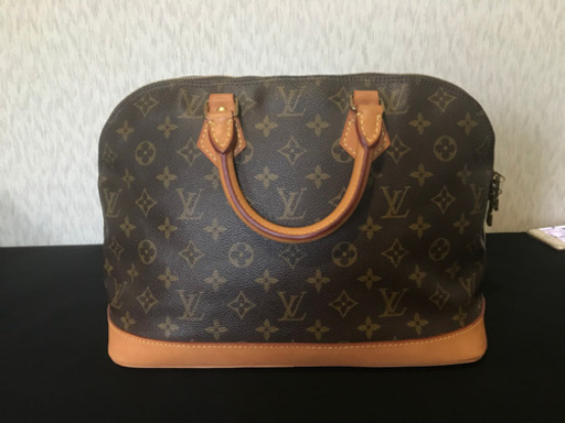 LOUIS VUITTON ルイヴィトン　ハンドバッグアルマＭＭ モノグラム