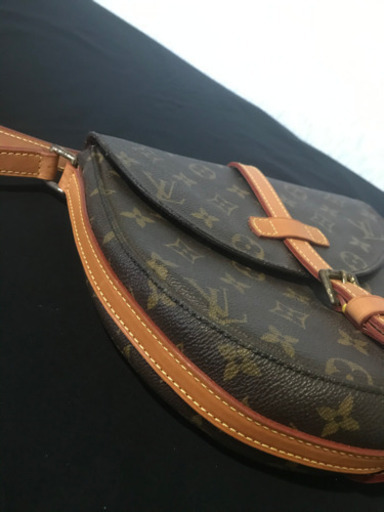 LOUIS VUITTON ルイヴィトン　シャンティＭＭ  LV