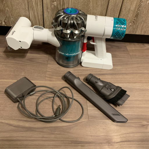ダイソンV6 ハンディ