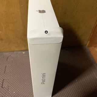 iPad mini5 WiFi 64GB シルバー　新品未開封の画像