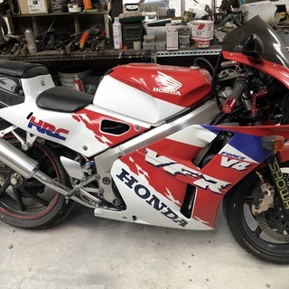 VFR400 35万の画像