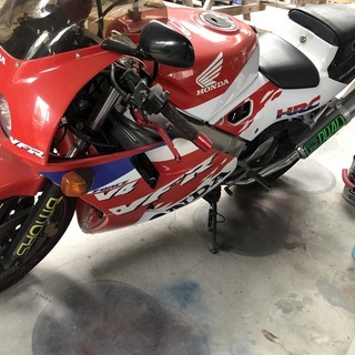 VFR400 35万の画像