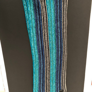 ニットマフラー　未使用品の画像