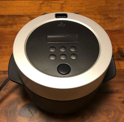 バルミューダ 3合炊き電気炊飯器