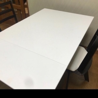 定価 2万円大幅お値下げ ダイニングテーブル一式(横延長可能)の画像