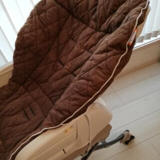 コンビ　電動ハイローチェアの画像