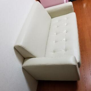 コンパクトソファーの画像