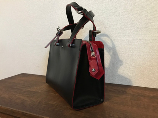 ヴィヴィアンウエストウッド　バッグお譲りします