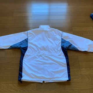 ヨネックス　ジャンバー　ウィンドウブレイカー　レディース　Mの画像