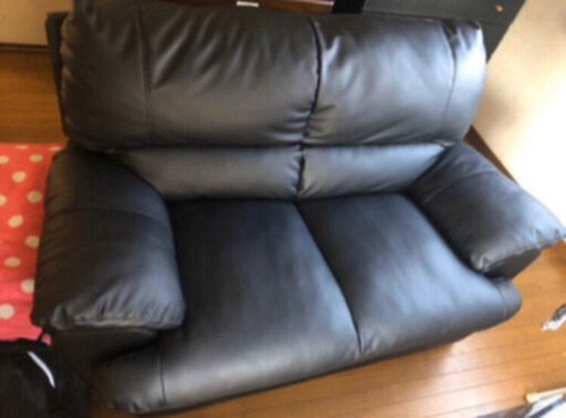 黒革2人掛けソファ【美品】