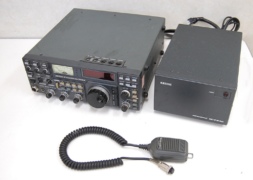 ジャンク ICOM/アイコム HFトランシーバー IC-750S 安定化電源 IC-PS10 ハンドマイク IC-HM12 3点セット 通電確認済み アマチュア無線  無線機 ☆ PayPay(ペイペイ)決済可能 ☆ 札幌市 清田区 平岡