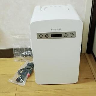 ★新品★冷蔵庫 小型 -2°C~60°C 10L冷温庫 温度調節 LCD温度表示 家庭用 車載用小型冷温庫 ミニ冷蔵庫 AC110V/DC12V電源式 保温/保冷2システム 保冷温庫 自動車用 2WAY電源小型冷蔵庫 省エネ 軽量 エコタイプ

の画像