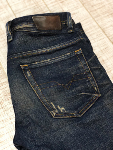 Diesel WASH0074Y W30L32【定価3万円】
