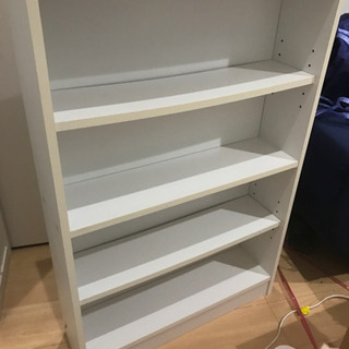 【譲ります】小さめサイズの本棚　一人暮らし用