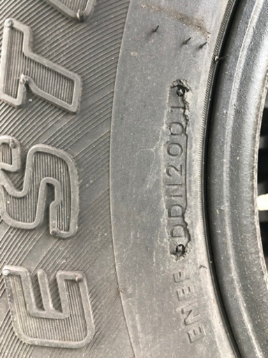 ◆ブリヂストン◆  スタッドレスタイヤ　4本セット　ランドクルーザー　265/70R15