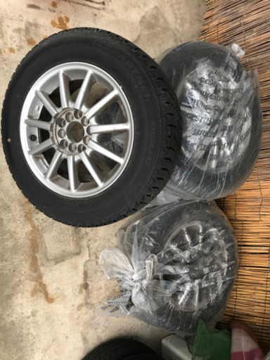 ホイール付スタッドレスタイヤ