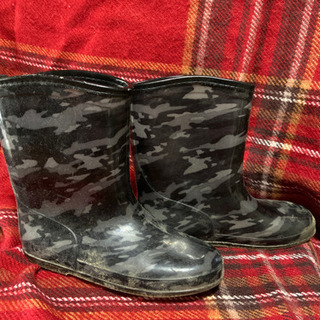 【男児 長靴  21㎝  アーミー(黒×グレー)  ３００円】の画像
