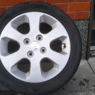 スズキ純正アルミホイールタイヤセットの画像