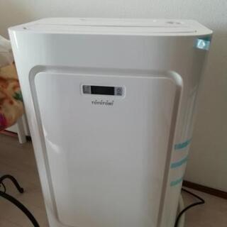 トヨトミスポット冷暖エアコン2017年製