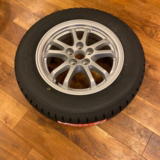 プリウス 新品スタッドレス タイヤホイール4本セットの画像