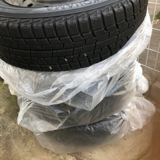 パッソ　軽自動車　等　スタッドレスタイヤ　スチールホイール四本セット　の画像