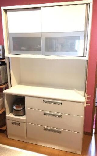 食器棚 ニトリ 中古 イージークローザー機能