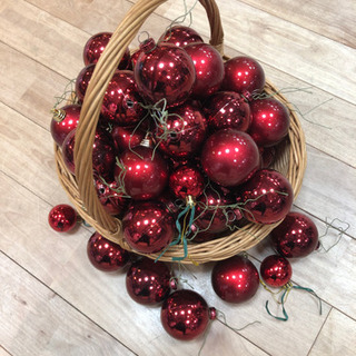 クリスマスツリー、飾り、電飾セットの画像