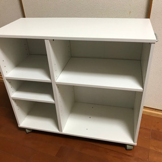 収納棚☆キャスター付き　