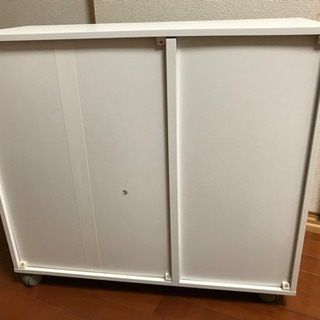 収納棚☆キャスター付き　の画像