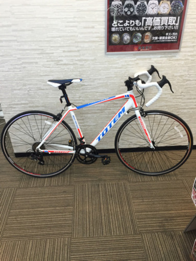 お買い上げありがとうございます。   12/21 福岡 和白 定価39,800円 新車 TOTEM 700C ロードバイク シマノ製14段変速ギア スポーツタイプ 超軽量アルミボディ